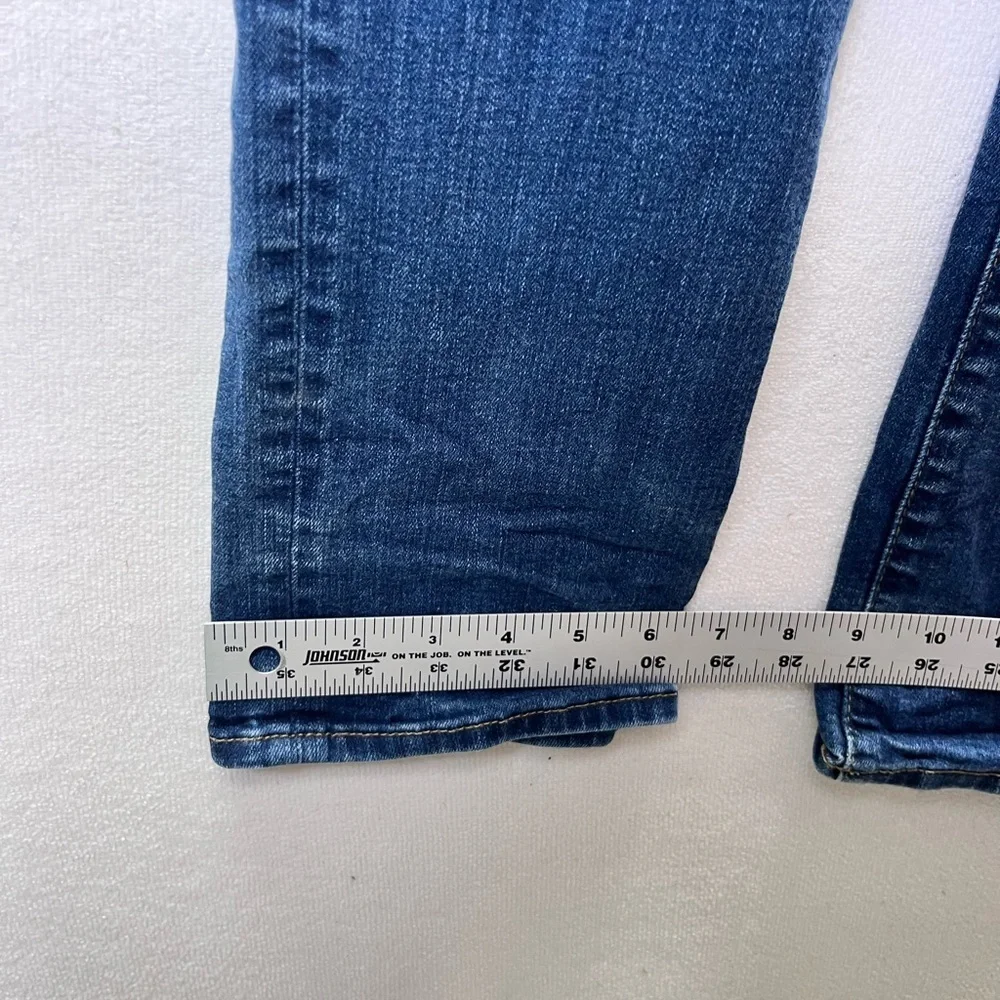 Eddie Bauer Slightly Curvy Straight Leg Jeans Womens 10 Blue‎ Denim Stretch 2243